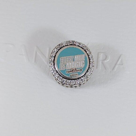 Pandora Princess Run Disney 2022 Minnie Mouse Charm Pendant S925 Silver with box - Picture 2 of 6